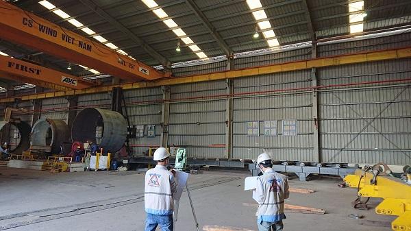 Kiểm tra độ thẳng đứng của cột, độ võng của dầm vì kèo mái công trình